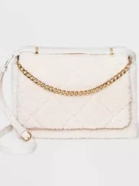 White Quilted Sherpa Gold Chain Shoulder Bag